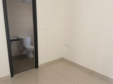 Room in 3 BHK Apartment at Provident Park Square, Kanakapura Road – for Sale