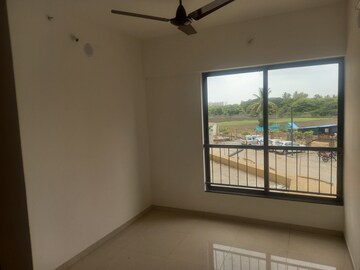 Room in 2 BHK Apartment at Shapoorji Pallonji Joyville Hadapsar Annexe, Hadapsar – for Rent