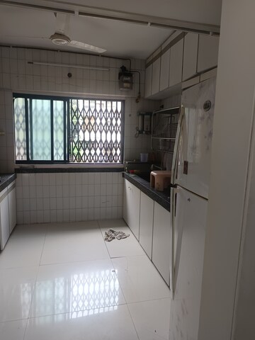 Kitchen in 2.5 BHK Apartment at Vile Parle East – for Rent