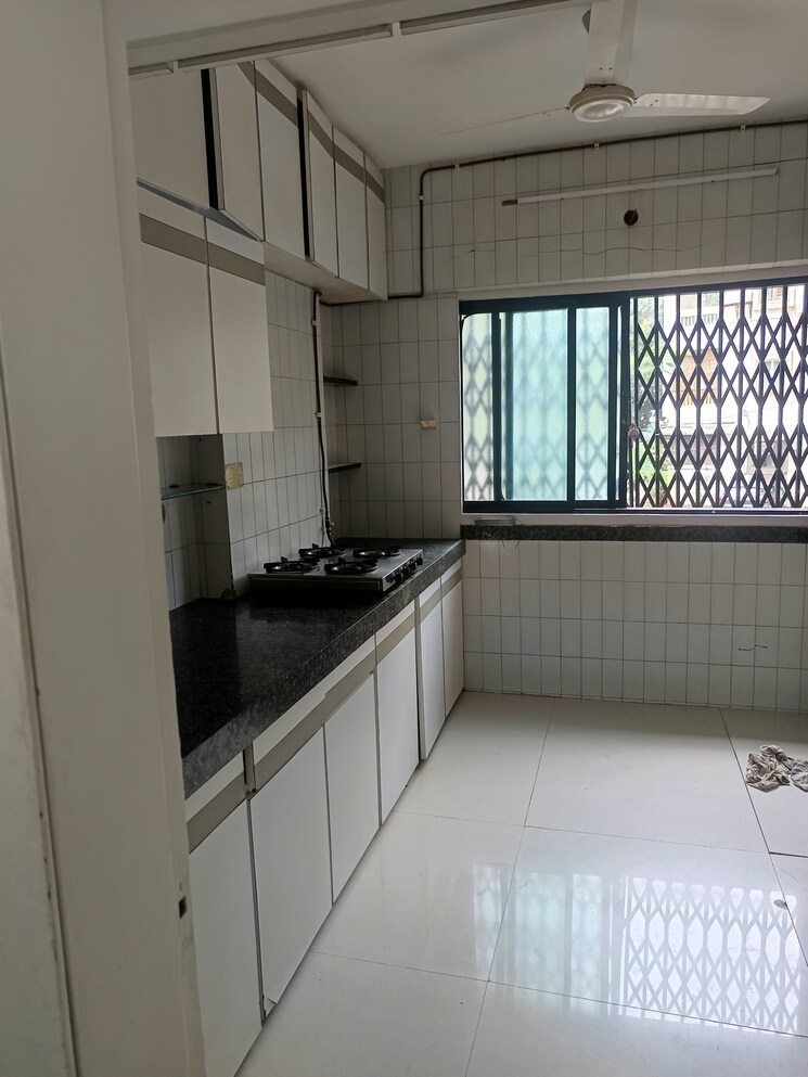Kitchen, vile parle east 2.5 Bedroom 950 Sq.Ft. Apartment In Vile Parle East Mumbai 8959771