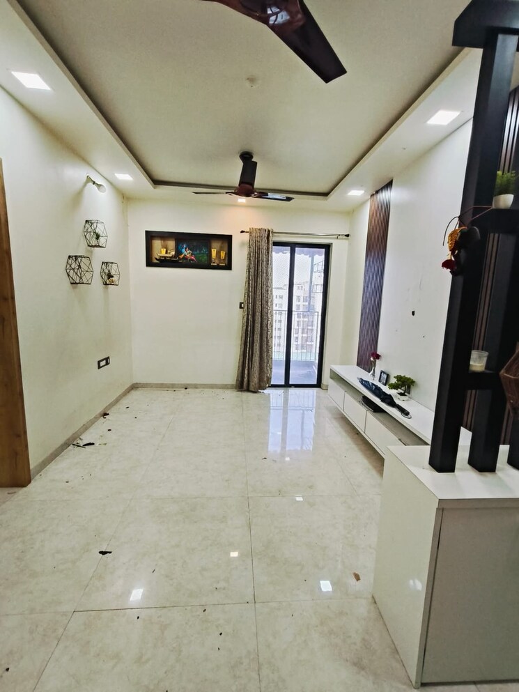 Kitchen, lodha-palava-city 1.5 Bedroom 780 Sq.Ft. Apartment In Dombivli East Thane 8959802