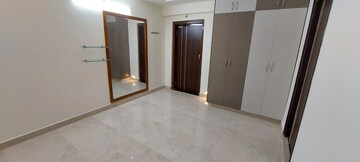 Room in 3 BHK Apartment at Tadigadapa – for Sale