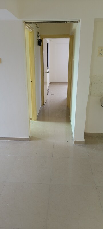 Room in 2 BHK Apartment at Hill Mist Harmony Co-op Housing Society, Kondhwa – for Rent