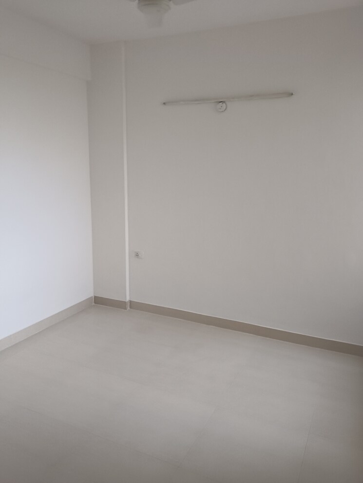 Room, signature-global-synera 2 Bedroom 735 Sq.Ft. Apartment In Sector 81 Gurgaon 8959824