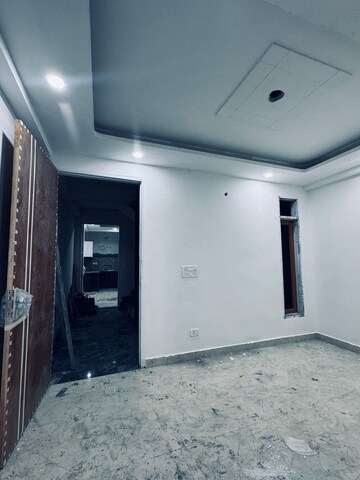 Building Lobby in 1 BHK Builder Floor at Saket – for Sale