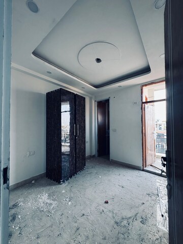 1 BHK Builder Floor For Sale in Saket