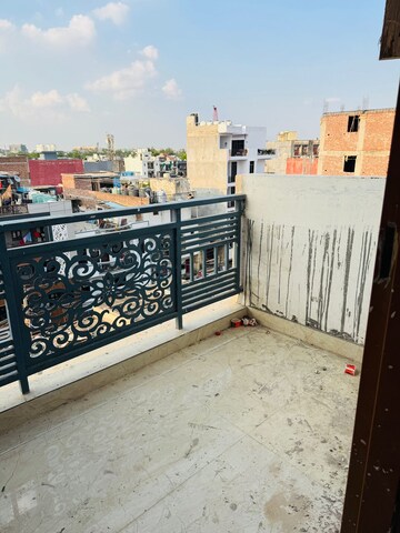 Balcony in 1 BHK Builder Floor at Saket – for Sale