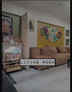 Bedroom in 3 BHK Apartment at Rajgir Court Apartment, Dadar East – for Sale