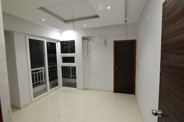 Room in 3 BHK Apartment at Ajni – for Rent