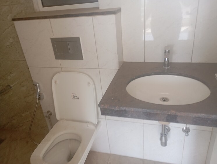 Bathroom, godrej-boulevard 2 Bedroom 691 Sq.Ft. Apartment In Manjari Pune 8959851