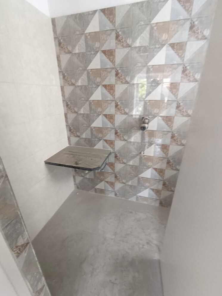 Bathroom, new alipore 3 Bedroom 1290 Sq.Ft. Builder Floor In New Alipore Kolkata 8959904