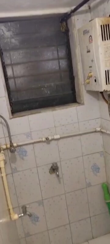 Bathroom in 1 RK Apartment at Prabhadevi – for Rent