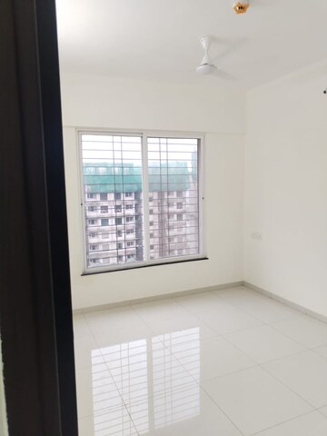 Room in 1 BHK Apartment at Kolte Patil Life Republic R 10, Hinjewadi – for Rent