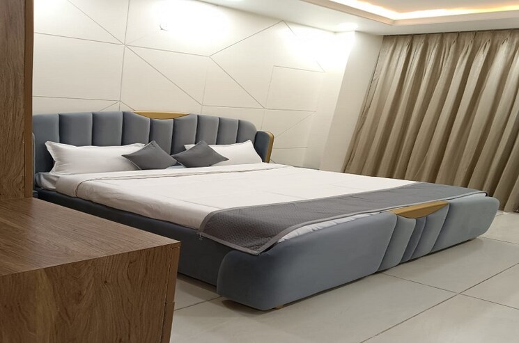 Bedroom, sector 43 4 Bedroom 360 Sq.Yd. Builder Floor In Sector 43 Gurgaon 8960012