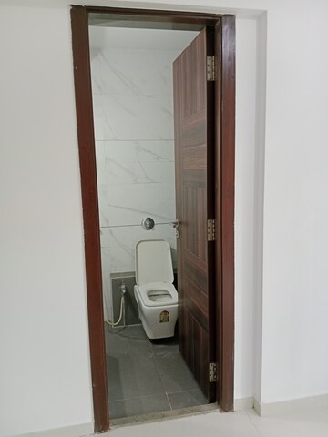 Bathroom in 3 BHK Apartment at Nexus Hyde Park Residency, Manpada – for Rent