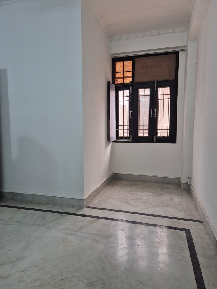Room, palm-residency-chhatarpur 1.5 Bedroom 650 Sq.Ft. Apartment In Chattarpur Delhi 8960121