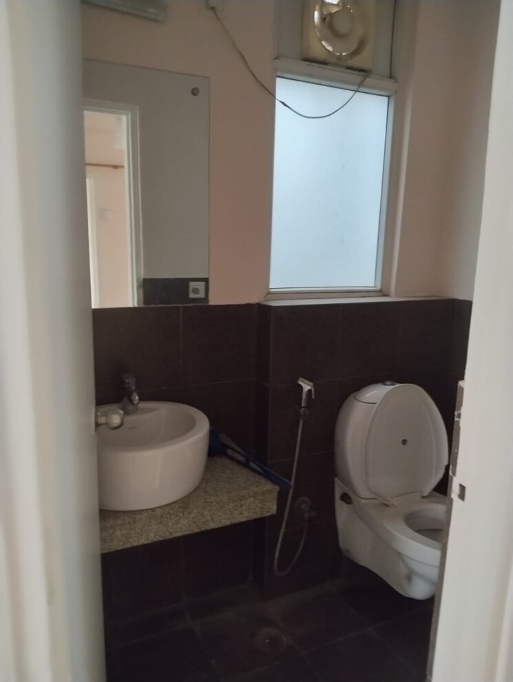 Bathroom, orchid-island 3 Bedroom 1550 Sq.Ft. Apartment In Sector 51 Gurgaon 8960215
