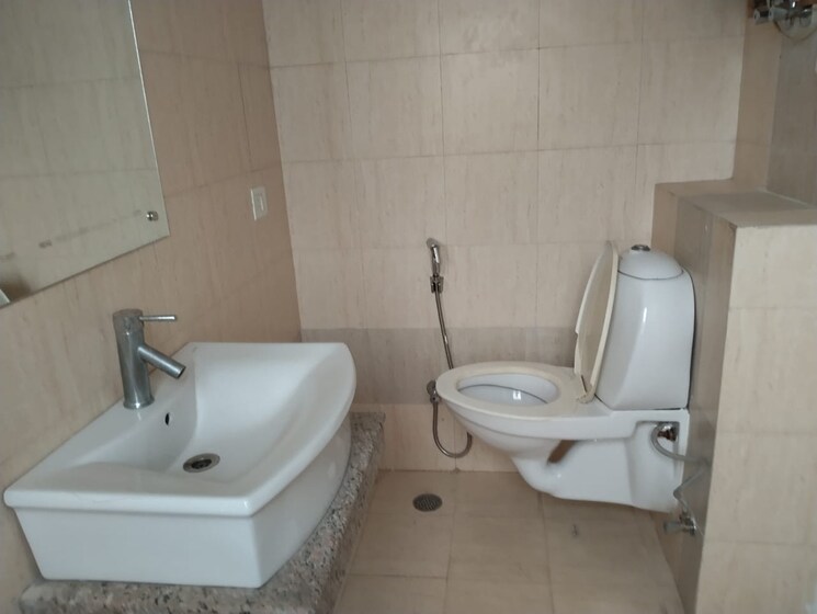Bathroom, orchid-island 3 Bedroom 1550 Sq.Ft. Apartment In Sector 51 Gurgaon 8960215
