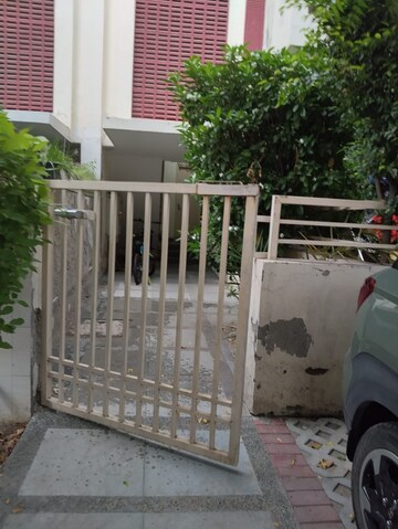 Balcony in 3 BHK Apartment at Orchid Island, Sector 51 – for Rent