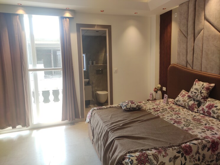 Bedroom, sector 107 3 Bedroom 1400 Sq.Ft. Builder Floor In Sector 107 Noida 8960086