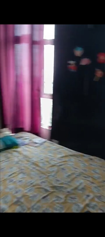 Bedroom in 2.5 BHK Apartment at Gaur City 5th Avenue, Sector 4 Greater Noida – for Rent