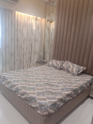 Bedroom in 3 BHK Apartment at DLH Orchid, Andheri West – for Rent