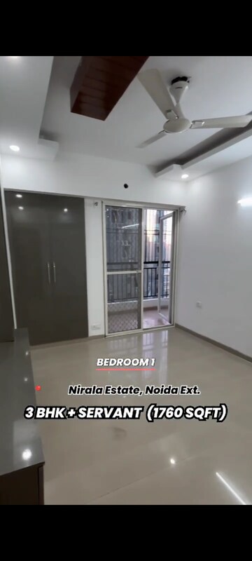 Room in 3 BHK Apartment at ATS Happy Trails, Sector 10 Greater Noida – for Sale