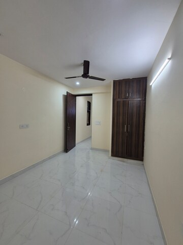 Kitchen in 1.5 BHK Builder Floor at Palm Residency Chhatarpur, Chattarpur – for Rent