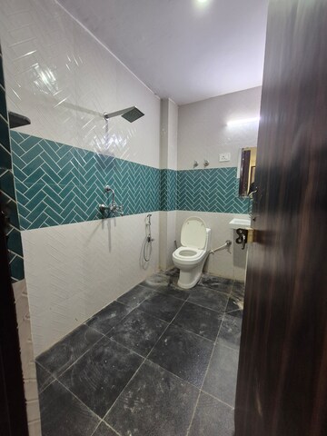 Balcony in 1.5 BHK Builder Floor at Palm Residency Chhatarpur, Chattarpur – for Rent