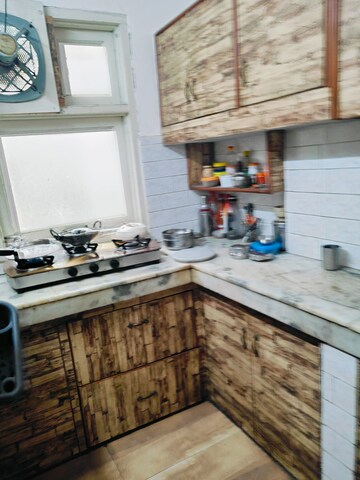 Kitchen in 1.5 BHK Builder Floor at Ashok Nagar – for Rent