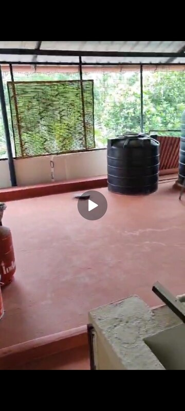 Furnished Amenities in 6+ BHK Independent House at Cheroor – for Sale