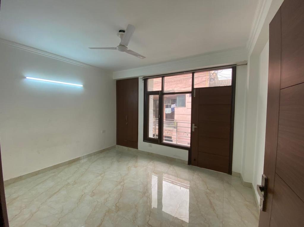 2 BHK Builder Floor For Rent in Palm Residency Chhatarpur