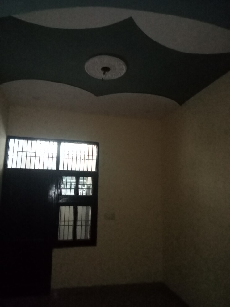 Room, virat nagar 4 Bedroom 100 Sq.Yd. Villa In Virat Nagar Panipat 8960397