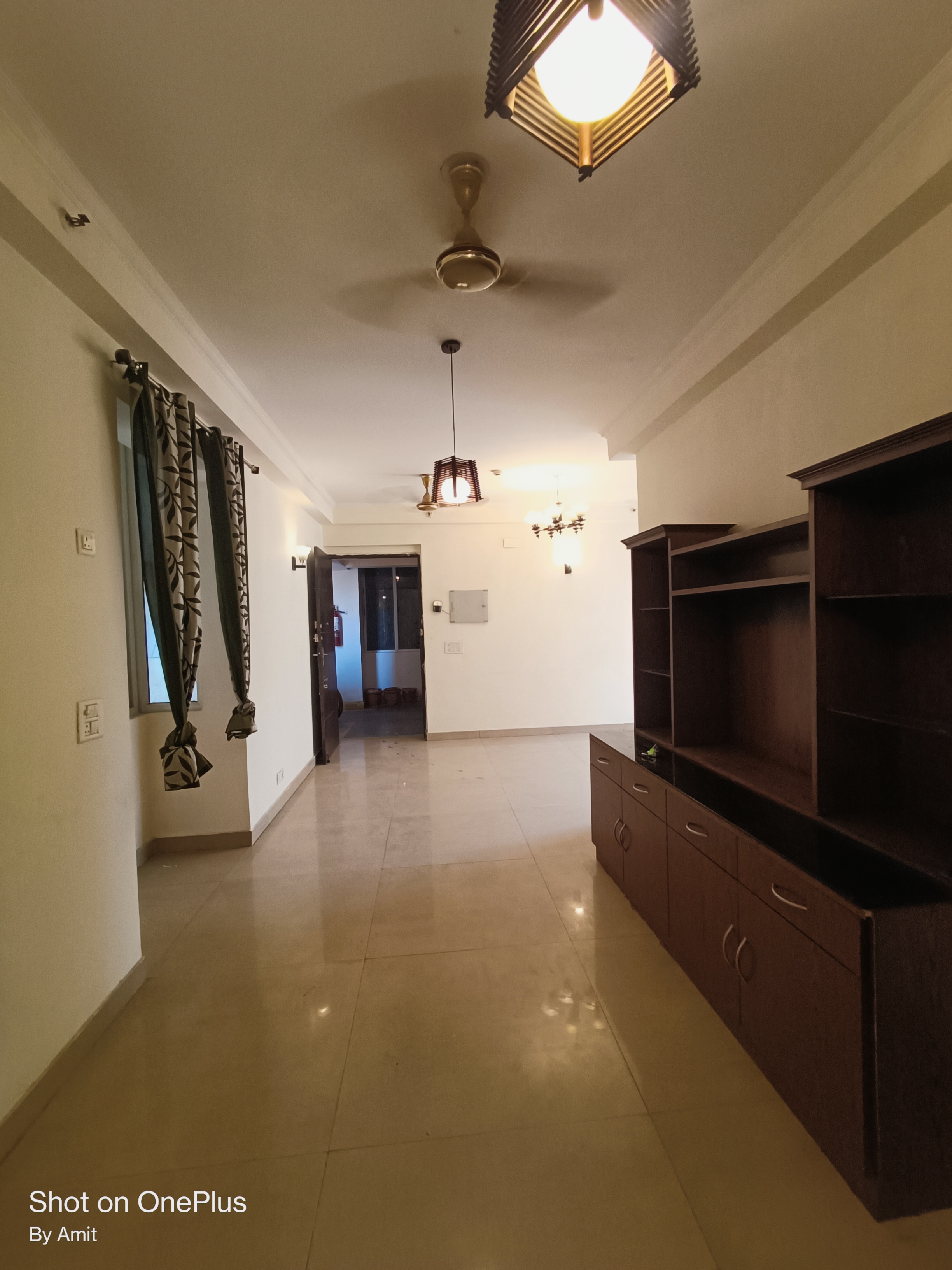 4 BHK + Servant Room Apartment For Sale in Amrapali Eden Park