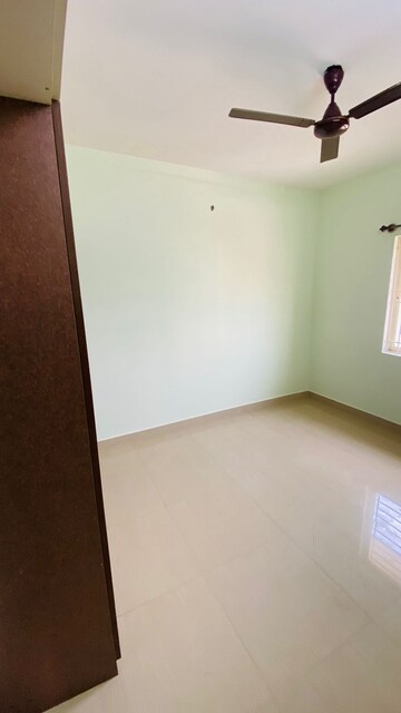 Room in 2 BHK Builder Floor at Kadugodi – for Rent