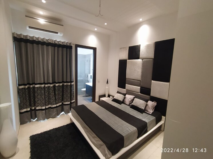 Bedroom, arihant-south-winds 3.5 Bedroom 2685 Sq.Ft. Apartment In Sector 41 Faridabad 8960438