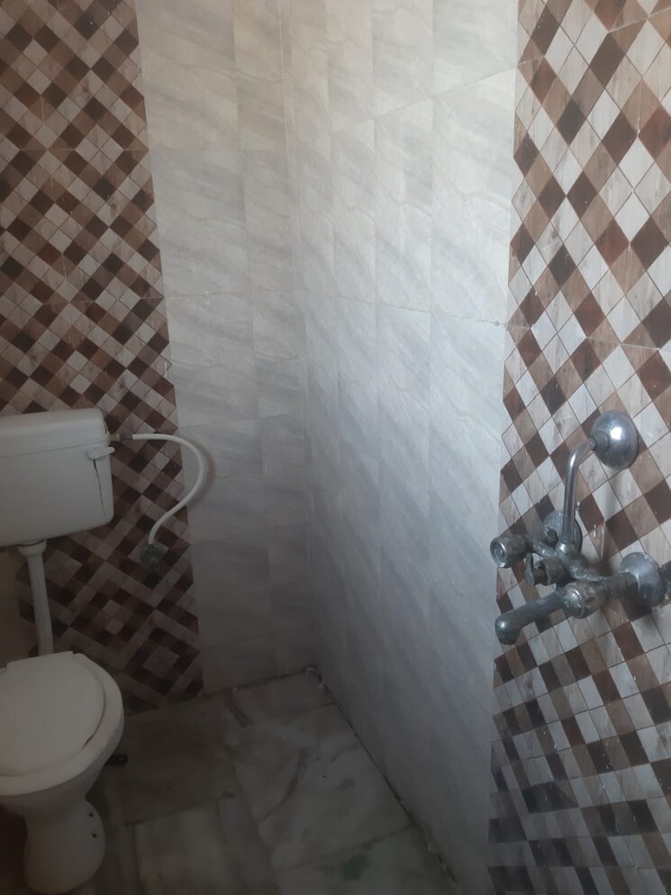Bathroom, bariatu 2 Bedroom 1200 Sq.Ft. Apartment In Bariatu Ranchi 8960425