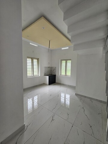 Bedroom in 2 BHK Independent House at Pottore – for Sale
