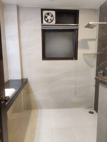 Room in 3 BHK Builder Floor at Saket – for Rent