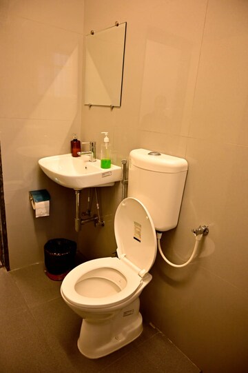 Bathroom in 5 BHK Villa at GL Baner Biz Bay, Baner – for Rent