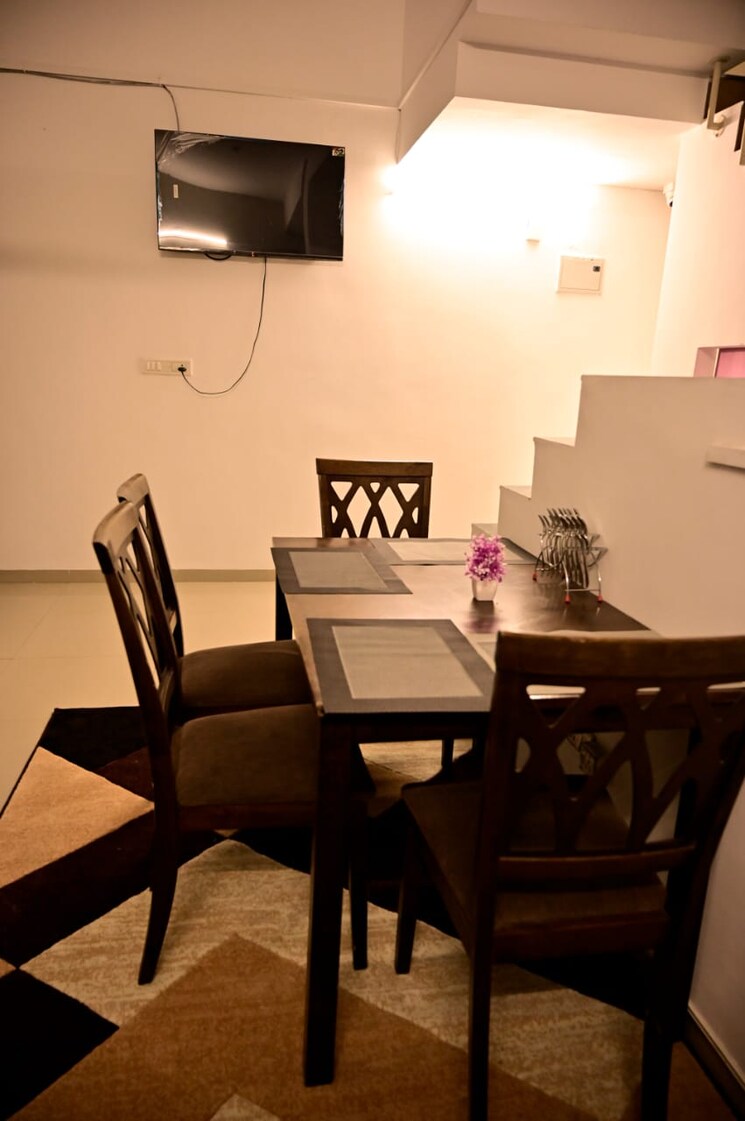 Team Area, gl-baner-biz-bay 5 Bedroom 3500 Sq.Ft. Villa In Baner Pune 8960459