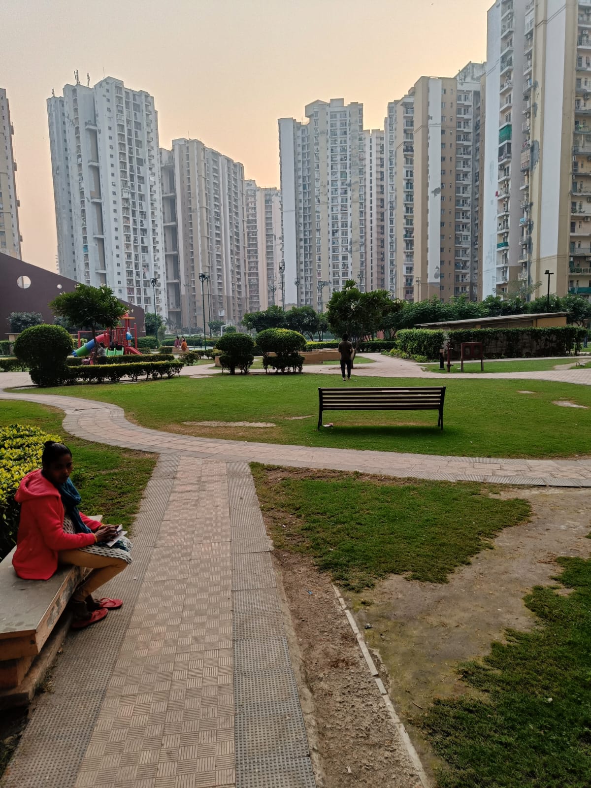 Plot For Sale in Jaypee Greens Kube Sector 128