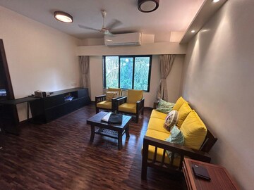 Gym in 3 BHK Apartment at Malabar Hill – for Rent