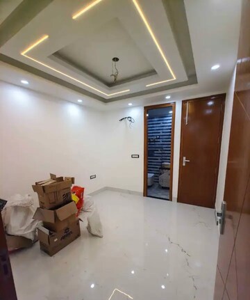 Living Room in 3 BHK Builder Floor at Saket – for Rent