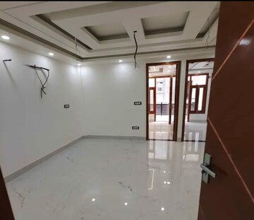 Kitchen in 3 BHK Builder Floor at Saket – for Rent
