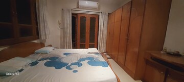 Bedroom in 5 BHK Independent House at Ramdaspeth – for Rent