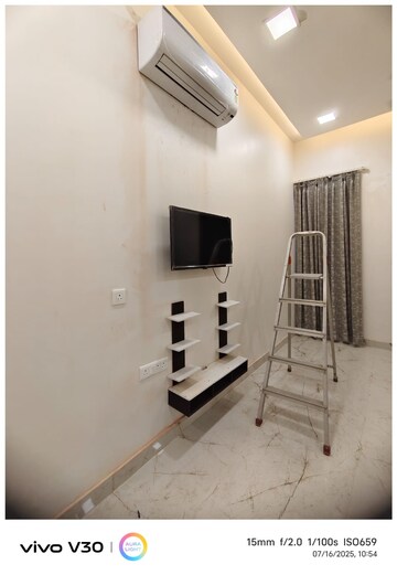 Bathroom in 2 BHK Independent House at Gomti Nagar – for Rent