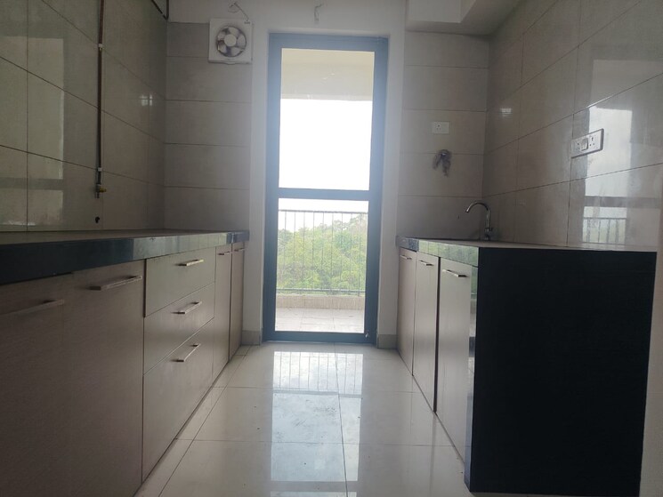 Bathroom, godrej-city 2 Bedroom 800 Sq.Ft. Apartment In Poyanje Navi Mumbai 8960589