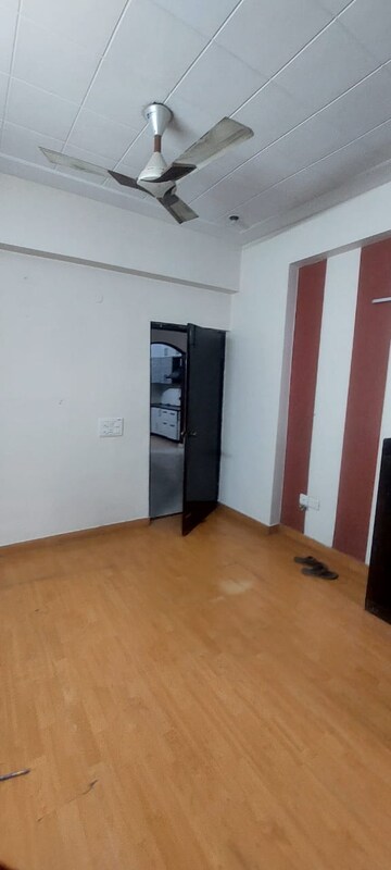 Room in 3.5 BHK Apartment at Aditya Mega City, Vaibhav Khand – for Rent