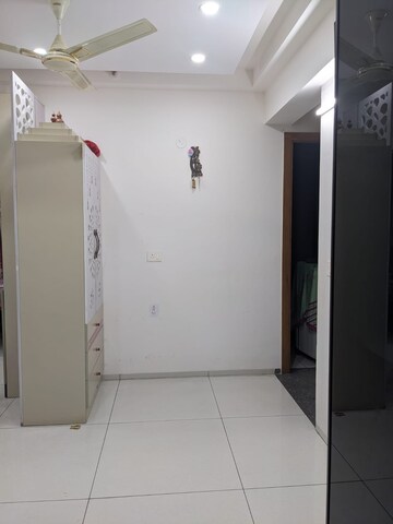 Bathroom in 2 BHK Apartment at Arvind Oasis, Thanisandra – for Sale